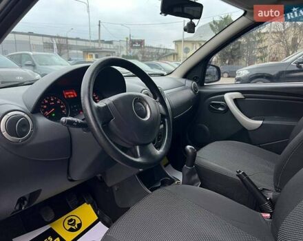 Сірий Дачія Sandero, об'ємом двигуна 1.6 л та пробігом 200 тис. км за 6700 $, фото 10 на Automoto.ua