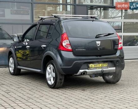 Сірий Дачія Sandero, об'ємом двигуна 1.6 л та пробігом 200 тис. км за 6700 $, фото 4 на Automoto.ua