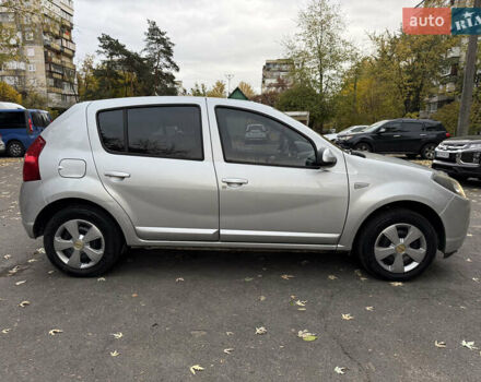 Сірий Дачія Sandero, об'ємом двигуна 1.2 л та пробігом 196 тис. км за 4400 $, фото 2 на Automoto.ua