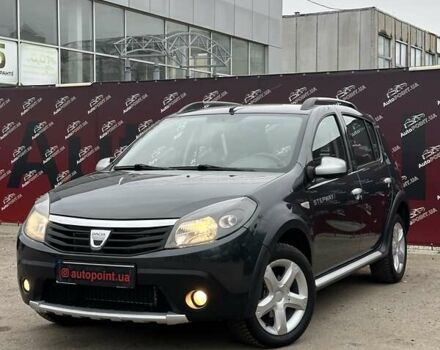 Серый Дачия Сандеро, объемом двигателя 1.6 л и пробегом 192 тыс. км за 6500 $, фото 3 на Automoto.ua