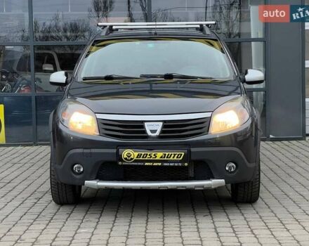 Сірий Дачія Sandero, об'ємом двигуна 1.6 л та пробігом 200 тис. км за 6700 $, фото 1 на Automoto.ua