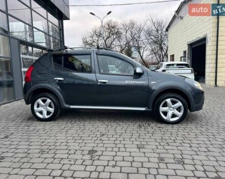 Сірий Дачія Sandero, об'ємом двигуна 1.6 л та пробігом 200 тис. км за 6700 $, фото 7 на Automoto.ua