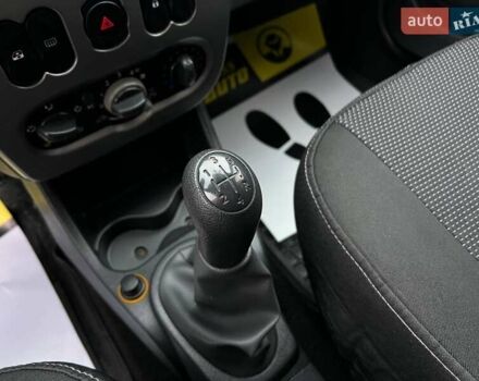 Сірий Дачія Sandero, об'ємом двигуна 1.6 л та пробігом 200 тис. км за 6700 $, фото 14 на Automoto.ua