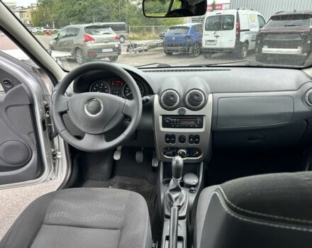 Сірий Дачія Sandero, об'ємом двигуна 1.6 л та пробігом 134 тис. км за 6900 $, фото 13 на Automoto.ua