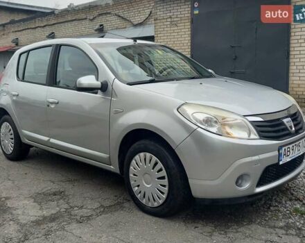 Серый Дачия Сандеро, объемом двигателя 1.5 л и пробегом 198 тыс. км за 5600 $, фото 6 на Automoto.ua