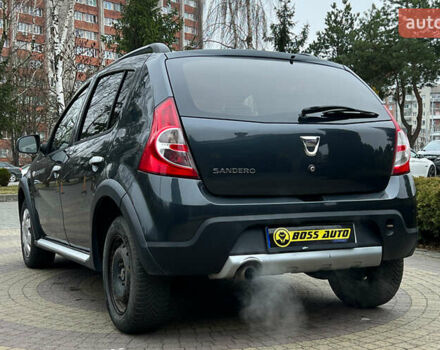 Серый Дачия Сандеро, объемом двигателя 1.6 л и пробегом 177 тыс. км за 7700 $, фото 4 на Automoto.ua