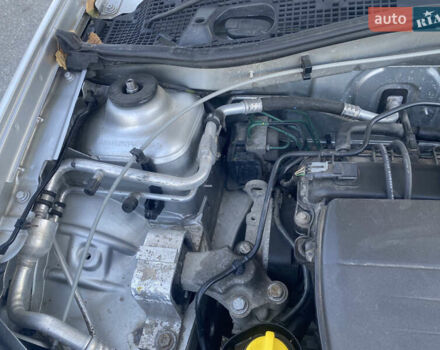 Сірий Дачія Sandero, об'ємом двигуна 1.15 л та пробігом 180 тис. км за 4750 $, фото 5 на Automoto.ua