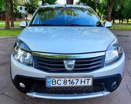 Серый Дачия Сандеро, объемом двигателя 1.5 л и пробегом 190 тыс. км за 6999 $, фото 4 на Automoto.ua