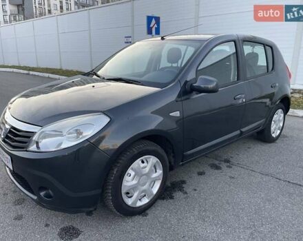 Дачія Sandero 2012 у Львові на Automoto.ua Сірий Дачія Sandero, об'ємом двигуна 1.6 л та пробігом 150 тис. км за 4900 $, фото 8 на Automoto.ua