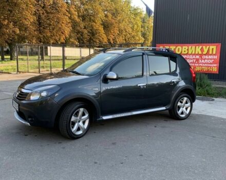 Серый Дачия Сандеро, объемом двигателя 1.6 л и пробегом 230 тыс. км за 6300 $, фото 1 на Automoto.ua