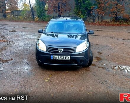 Дачія Sandero 2012 у Долинской на Automoto.ua Сірий Дачія Sandero, об'ємом двигуна 1.1 л та пробігом 164 тис. км за 4300 $, фото 2 на Automoto.ua