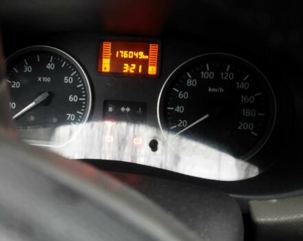 Сірий Дачія Sandero, об'ємом двигуна 1.2 л та пробігом 176 тис. км за 3500 $, фото 8 на Automoto.ua