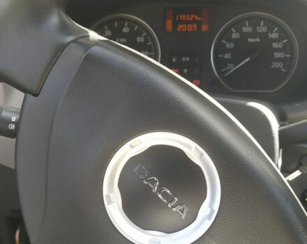 Сірий Дачія Sandero, об'ємом двигуна 1.2 л та пробігом 176 тис. км за 3500 $, фото 6 на Automoto.ua