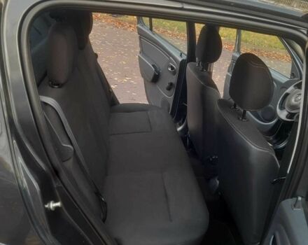 Дачия Сандеро 2010 в Кролевце на Automoto.ua Серый Дачия Сандеро, объемом двигателя 1.6 л и пробегом 230 тыс. км за 6800 $, фото 18 на Automoto.ua