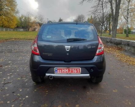 Дачия Сандеро 2010 в Кролевце на Automoto.ua Серый Дачия Сандеро, объемом двигателя 1.6 л и пробегом 230 тыс. км за 6800 $, фото 6 на Automoto.ua