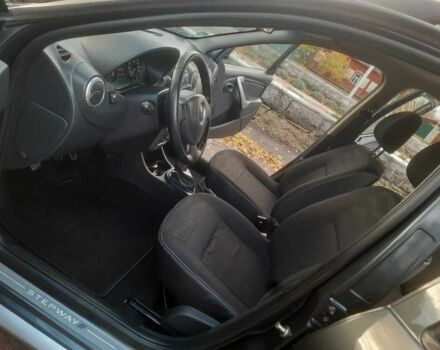 Дачия Сандеро 2010 в Кролевце на Automoto.ua Серый Дачия Сандеро, объемом двигателя 1.6 л и пробегом 230 тыс. км за 6800 $, фото 21 на Automoto.ua