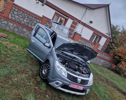 Сірий Дачія Sandero, об'ємом двигуна 1.6 л та пробігом 142 тис. км за 5599 $, фото 127 на Automoto.ua