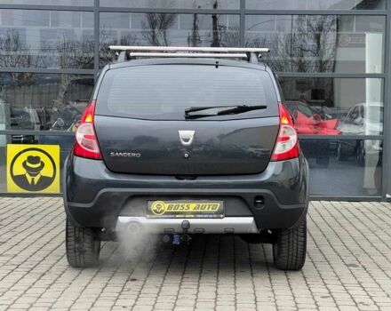 Серый Дачия Сандеро, объемом двигателя 1.6 л и пробегом 200 тыс. км за 6700 $, фото 5 на Automoto.ua