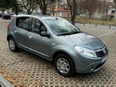 Дачия Сандеро 2008 в Харькове на Automoto.ua Серый Дачия Сандеро, объемом двигателя 1.6 л и пробегом 167 тыс. км за 5000 $, фото 1 на Automoto.ua