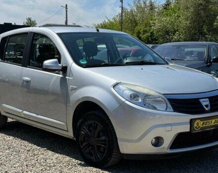 Сірий Дачія Sandero, об'ємом двигуна 1.4 л та пробігом 231 тис. км за 4350 $, фото 1 на Automoto.ua