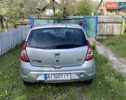 Серый Дачия Сандеро, объемом двигателя 1.4 л и пробегом 190 тыс. км за 4300 $, фото 1 на Automoto.ua