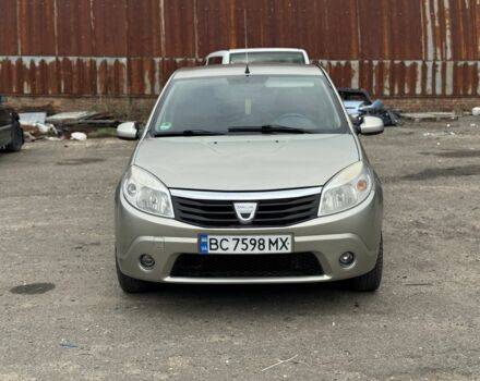 Сірий Дачія Sandero, об'ємом двигуна 1.6 л та пробігом 250 тис. км за 3200 $, фото 1 на Automoto.ua