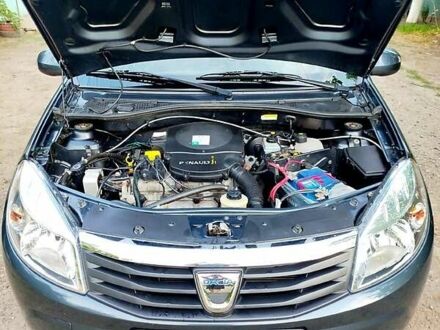 Дачія Sandero 2009 у Раздельной на Automoto.ua Сірий Дачія Sandero, об'ємом двигуна 1.6 л та пробігом 120 тис. км за 4500 $, фото 1 на Automoto.ua