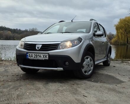 Сірий Дачія Sandero, об'ємом двигуна 1.6 л та пробігом 62 тис. км за 7500 $, фото 1 на Automoto.ua