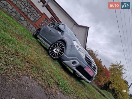 Дачія Sandero 2009 у Полтаві на Automoto.ua Сірий Дачія Sandero, об'ємом двигуна 1.6 л та пробігом 142 тис. км за 5599 $, фото 1 на Automoto.ua