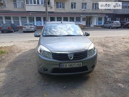 Сірий Дачія Sandero, об'ємом двигуна 1.39 л та пробігом 176 тис. км за 5300 $, фото 1 на Automoto.ua