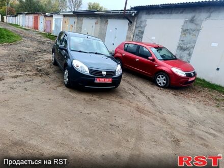 Серый Дачия Сандеро, объемом двигателя 1.4 л и пробегом 154 тыс. км за 4750 $, фото 1 на Automoto.ua