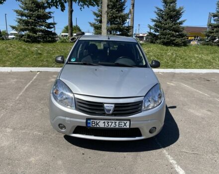 Сірий Дачія Sandero, об'ємом двигуна 1.4 л та пробігом 119 тис. км за 3900 $, фото 1 на Automoto.ua