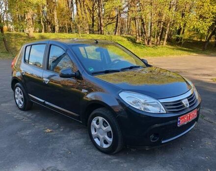 Сірий Дачія Sandero, об'ємом двигуна 1.6 л та пробігом 129 тис. км за 6150 $, фото 1 на Automoto.ua