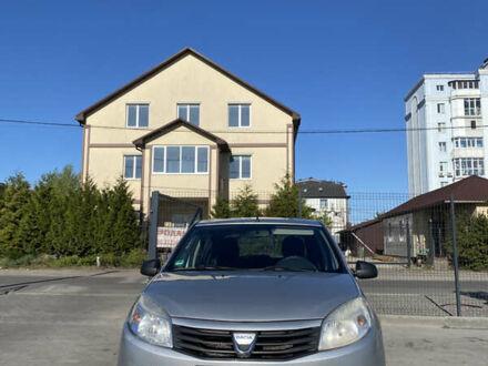 Дачія Sandero 2009 у Києві на Automoto.ua Сірий Дачія Sandero, об'ємом двигуна 1.1 л та пробігом 200 тис. км за 2900 $, фото 1 на Automoto.ua