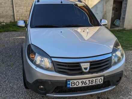 Сірий Дачія Sandero, об'ємом двигуна 1.46 л та пробігом 268 тис. км за 5999 $, фото 1 на Automoto.ua