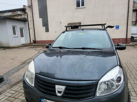 Серый Дачия Сандеро, объемом двигателя 1.15 л и пробегом 284 тыс. км за 4300 $, фото 1 на Automoto.ua