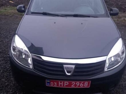 Серый Дачия Сандеро, объемом двигателя 1.6 л и пробегом 164 тыс. км за 4900 $, фото 1 на Automoto.ua