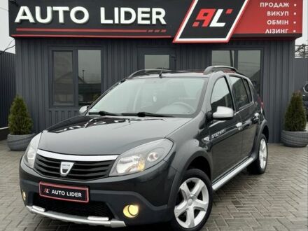 Сірий Дачія Sandero, об'ємом двигуна 1.6 л та пробігом 227 тис. км за 7200 $, фото 1 на Automoto.ua