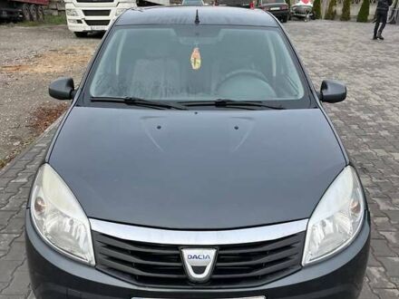 Серый Дачия Сандеро, объемом двигателя 1.4 л и пробегом 193 тыс. км за 4200 $, фото 1 на Automoto.ua