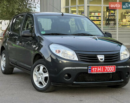 Сірий Дачія Sandero, об'ємом двигуна 0 л та пробігом 180 тис. км за 4999 $, фото 1 на Automoto.ua