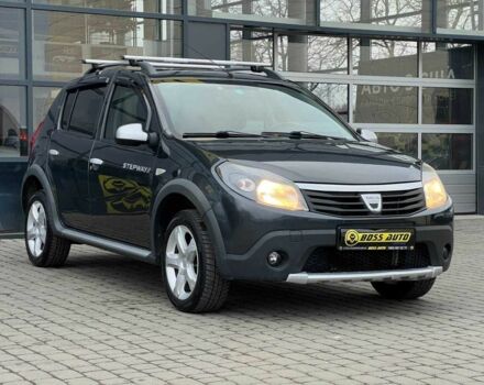 Сірий Дачія Sandero, об'ємом двигуна 1.6 л та пробігом 200 тис. км за 6700 $, фото 1 на Automoto.ua