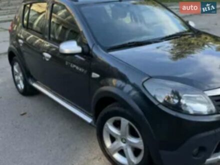 Серый Дачия Сандеро, объемом двигателя 1.5 л и пробегом 200 тыс. км за 6500 $, фото 1 на Automoto.ua