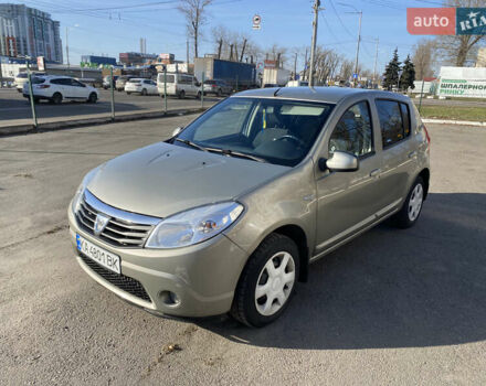 Серый Дачия Сандеро, объемом двигателя 1.15 л и пробегом 186 тыс. км за 3650 $, фото 1 на Automoto.ua