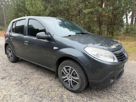 Сірий Дачія Sandero, об'ємом двигуна 1.1 л та пробігом 175 тис. км за 3950 $, фото 1 на Automoto.ua