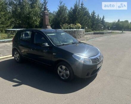 Сірий Дачія Sandero, об'ємом двигуна 1.5 л та пробігом 190 тис. км за 5700 $, фото 1 на Automoto.ua