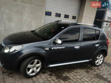 Серый Дачия Сандеро, объемом двигателя 1.6 л и пробегом 240 тыс. км за 6500 $, фото 1 на Automoto.ua