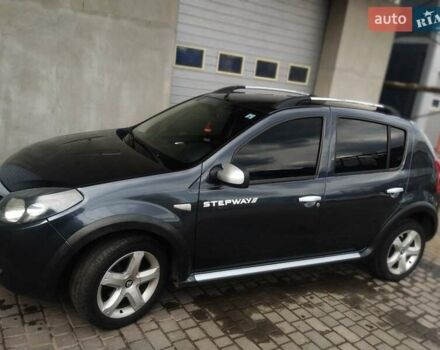 Серый Дачия Сандеро, объемом двигателя 1.6 л и пробегом 240 тыс. км за 6500 $, фото 1 на Automoto.ua