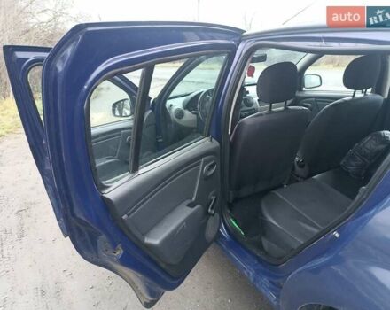 Синий Дачия Сандеро, объемом двигателя 1.39 л и пробегом 253 тыс. км за 4200 $, фото 14 на Automoto.ua