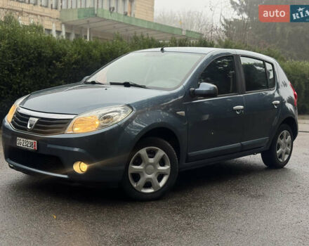 Синий Дачия Сандеро, объемом двигателя 1.6 л и пробегом 151 тыс. км за 5450 $, фото 1 на Automoto.ua