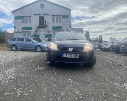 Синий Дачия Сандеро, объемом двигателя 1.4 л и пробегом 238 тыс. км за 3250 $, фото 2 на Automoto.ua